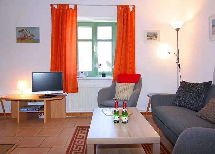 Appartementhaus Kranichblick, * Breege